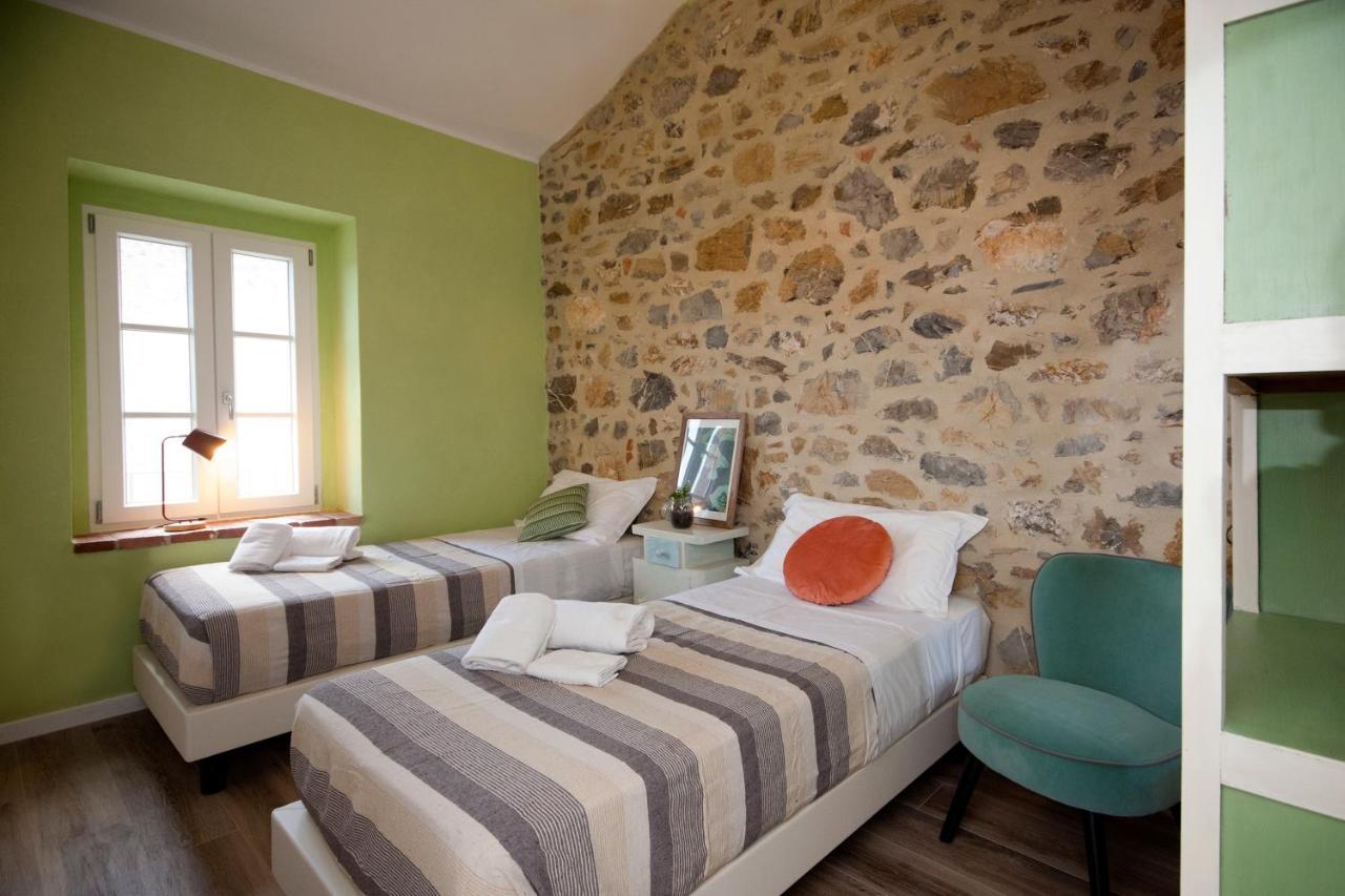 Agriturismo La Via Dell'Oliviera Ciciano ภายนอก รูปภาพ
