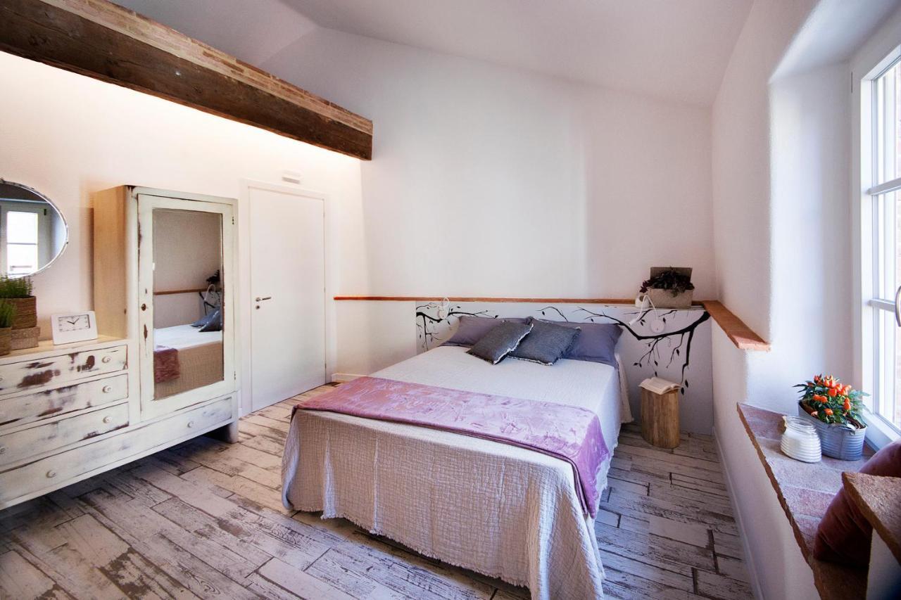 Agriturismo La Via Dell'Oliviera Ciciano ภายนอก รูปภาพ